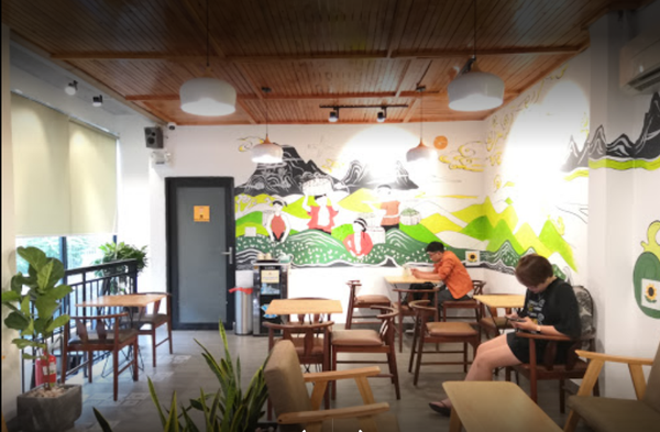 Loa Goldsound cho Hoa Hướng Dương Tea & Coffee, Phường 15, Gò Vấp, Amply 4 - 6 vùng âm lượng, loa được thiết kế riêng cho không gian quán, miễn phí công lắp đặt, bảo hành dài hạn 5 năm.