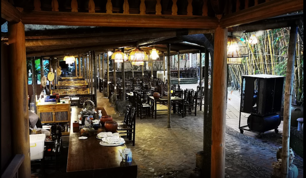 Loa Goldsound cho quán Cua Đồng Không Tên, Hà Nội, Amply 4 - 6 vùng âm lượng, loa được thiết kế riêng cho quán, bật lớn không tạp âm, miễn phí công lắp đặt, bảo hành dài hạn 5 năm