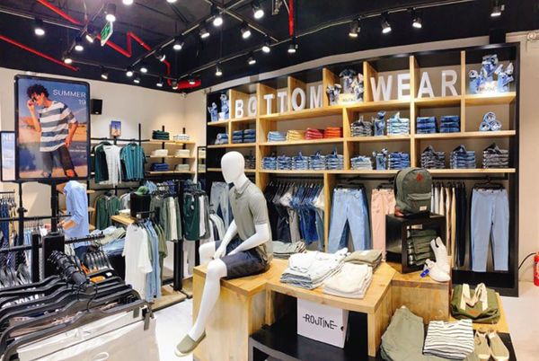 Loa Goldsound cho Routine - ROUTINE VUNG TAU, Amply 4 - 6 vùng âm lượng, loa được thiết kế riêng cho không gian quán, miễn phí công lắp đặt, bảo hành dài hạn 5 năm.