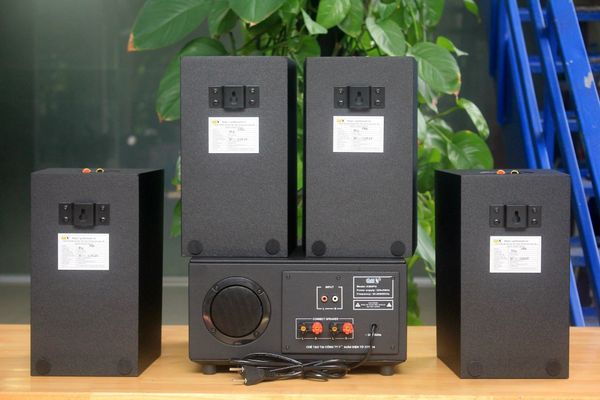 [Diện tích 80m2 + 02 Kênh] A384PU_SG-2K Goldsound 4 vùng âm lượng 380w + 4 loa Goldsound V40C_SG, loa được thiết kế riêng cho quán, bật lớn không tạp âm, miễn phí công lắp đặt, bảo hành dài hạn 5 năm.