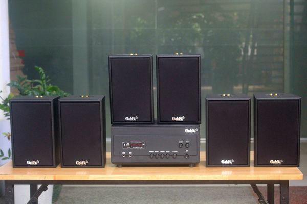 [Diện tích 120m2 + 02 Kênh] Amply A907PU-2K Goldsound 2 vùng âm lượng 900w + 6 loa Goldsound V40C - 40w, loa được thiết kế riêng cho quán, bật lớn không tạp âm, miễn phí công lắp đặt, bảo hành dài hạn 5 năm