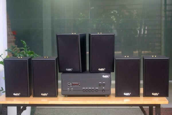 [Diện tích 120m2 + 02 Kênh] Amply A907PU-2K Goldsound 2 vùng âm lượng 900w + 6 loa Goldsound V40C - 40w, loa được thiết kế riêng cho quán, bật lớn không tạp âm, miễn phí công lắp đặt, bảo hành dài hạn 5 năm