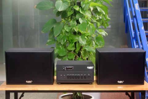 Dàn loa treo tường: Amply A384PU - 2K Goldsound 2 vùng âm lượng 380w + 2 loa Goldsound V130 - 130w, loa được thiết kế riêng cho quán, bật lớn không tạp âm, miễn phí công lắp đặt, bảo hành dài hạn 5 năm.