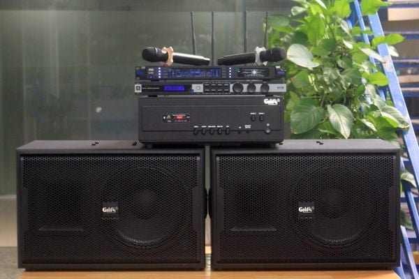 Dàn Karaoke kinh doanh K90 Goldsound (Loa V258PU-KA, Cục đẩy A958PU-2K, Cục đẩy 1200w, JBL KX180, Micro SLS S800,...)