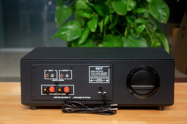 Amply phóng thanh A917PU-100V-2K, Amply 2 vùng âm lượng, được thiết kế riêng cho từng không gian, bật lớn không tạp âm, bảo hành dài hạn 12 tháng