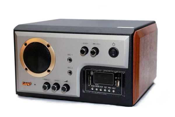 Loa cafe, Loa nhà hàng: Âm ly Gold4cafe 200W