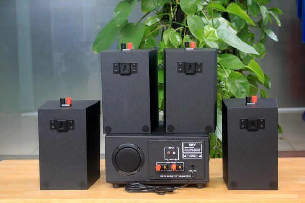 [Diện tích 80m2] Amply A154PU_DA Goldsound 150w + 4 loa Goldsound V25C_DA - 25w, loa được thiết kế riêng cho quán, bật lớn không tạp âm, miễn phí công lắp đặt, bảo hành dài hạn 5 năm.