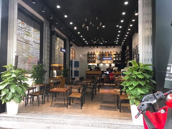 Loa thông báo, phát nhạc nền tự động Goldsound cho MILANO COFFEE Premium, Thanh Khê, Đà Nẵng, Amply 4 - 6 vùng âm lượng, loa được thiết kế riêng cho quán, bật lớn không tạp âm, miễn phí công lắp đặt, bảo hành dài hạn 5 năm.