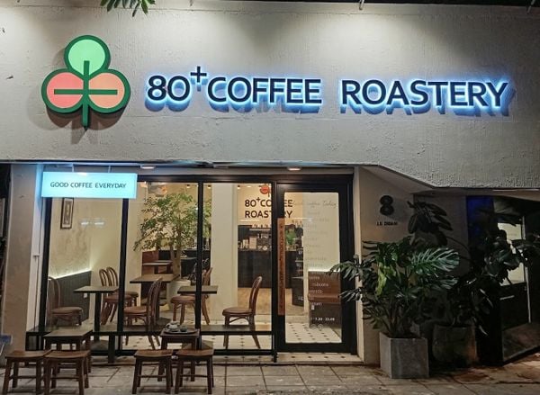 Loa Goldsound cho 80plus Coffee Roastery Lê Duẩn, Hà Nội, amply 2 kênh 380w, bluetooth 5.0, loa V40C - 40w, loa được thiết kế riêng cho quán, bật lớn không tạp âm, miễn phí công lắp đặt, bảo hành dài hạn 5 năm