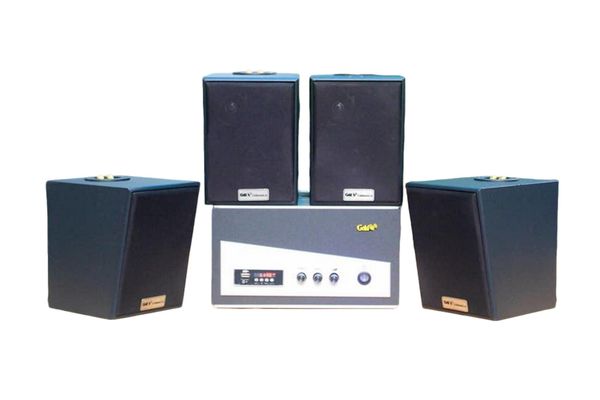 Loa nhà hàng: âm ly A150 và 4 loa V25 phù hợp với không gian, Amply 2 vùng âm lượng, loa được thiết kế riêng cho quán, bật lớn không tạp âm, bảo hành dài hạn 5 năm.