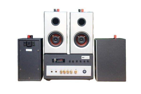Loa nhà hàng: Gold4cafe V26 (Từ 40 - 100 M2) Cho Quán Cà Phê (Cafe), Nhà Hàng, Quán Ăn, Spa, Khu Tập Gym, Quán Trà Sữa ( 1 Âm Ly (Amply) A400 + 04 Loa Vt V26)