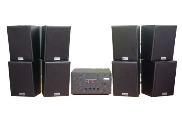 Dàn loa treo tường: Amply A907 Goldsound 2 vùng âm lượng 900w + 8 loa Goldsound V55C 55w, loa được thiết kế riêng cho quán, bật lớn không tạp âm, miễn phí công lắp đặt, bảo hành dài hạn 5 năm