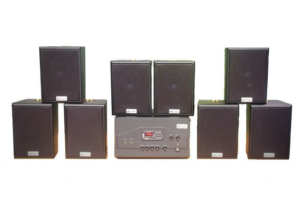 Dàn loa treo tường: Amply A907W Goldsound 2 vùng âm lượng 900w + 8 loa Goldsound V25C 25W, loa được thiết kế riêng cho quán, bật lớn không tạp âm, miễn phí công lắp đặt, bảo hành dài hạn 5 năm.