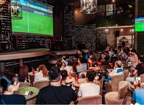 10 cấu hình loa cafe BÓNG ĐÁ, Amply 4 - 6 vùng âm lượng, loa được thiết kế riêng cho quán, bật lớn không tạp âm, miễn phí công lắp đặt, bảo hành dài hạn 5 năm.