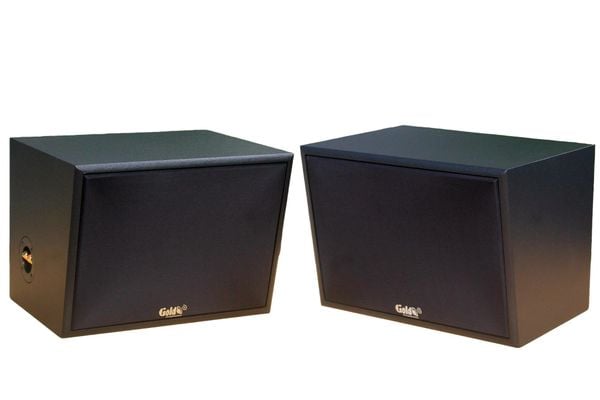 Loa treo tường V130 (Số lượng 1 loa), công suất 130w, loa bass 20 cm, treble 10 cm, kích thước rộng 37 cm, cao 27.5 cm, sâu 28.5 cm, bảo hành dài hạn 5 năm.