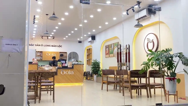 Loa Goldsound cho Oola - 12 Nguyễn Khuyến, Hà Đông, Hà Nội, loa được thiết kế riêng cho quán, bật lớn không tạp âm, miễn phí công lắp đặt, bảo hành dài hạn 5 năm