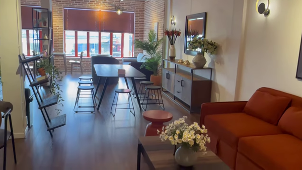 Loa Goldsound cho Orange coffee 168, TP HCM, amply 2 kênh 380w, bluetooth 5.0, loa V24C - 24w, loa được thiết kế riêng cho quán, bật lớn không tạp âm, miễn phí công lắp đặt, bảo hành dài hạn 5 năm