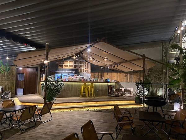 Loa Goldsound cho SQUARE 39 BBQ & Beers, Quận 2, TP.HCM, loa được thiết kế riêng cho quán, bật lớn không tạp âm, miễn phí công lắp đặt, bảo hành dài hạn 5 năm