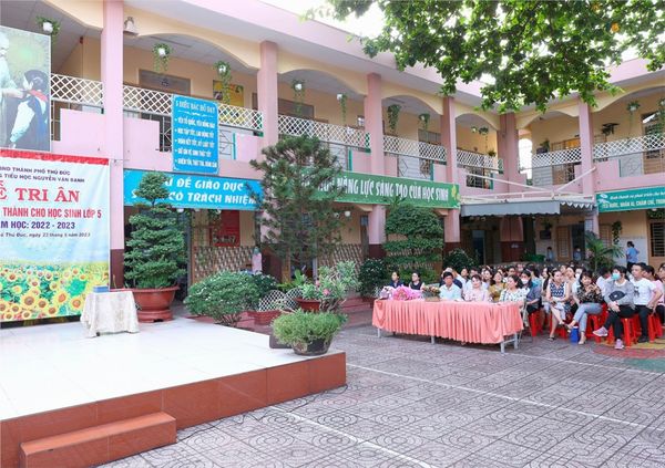 Loa cho Trường TH Nguyễn Văn Banh