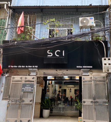 Loa Goldsound cho tiệm cắt tóc Sci Barbershop & Studio, Hà Nội, loa được thiết kế riêng cho quán, bật lớn không tạp âm, miễn phí công lắp đặt, bảo hành dài hạn 5 năm