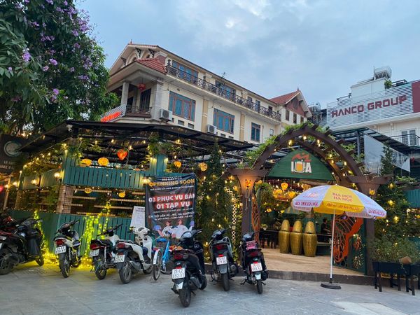 Loa Goldsound cho LỬA Beer Garden, Long Biên, Hà Nội, loa được thiết kế riêng cho quán, bật lớn không tạp âm, miễn phí công lắp đặt, bảo hành dài hạn 5 năm