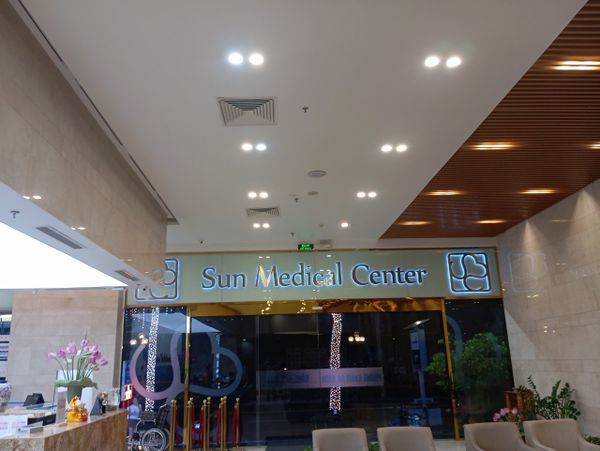 Loa âm trần thông báo, phát nhạc nền tự động: cho Trung tâm Y Tế Bệnh viện Quốc Tế SUN MEDICAL, Thanh Xuân, Hà Nội, amply 2 kênh 1200w, bluetooth 5.0, 10 loa âm trần VAT-38w, loa được thiết kế riêng cho quán, bật lớn không tạp âm, bảo hành dài hạn 5 năm