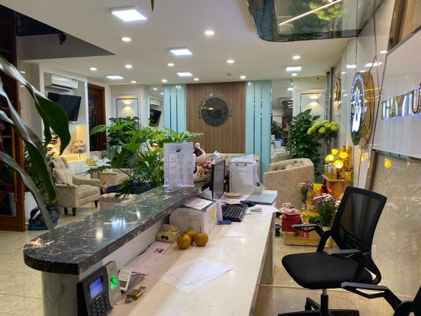 Loa Goldsound cho Phun Xăm Phong Thuỷ Hạnh Nghi, Hà Nội, amply 2 kênh 380w, bluetooth 5.0, loa âm trần 13w, loa được thiết kế riêng cho quán, bật lớn không tạp âm, miễn phí công lắp đặt, bảo hành dài hạn 5 năm