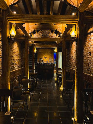 Loa Goldsound cho Cơm Lệ, Hai Bà Trưng, Hà Nội, loa được thiết kế riêng cho quán, bật lớn không tạp âm, miễn phí công lắp đặt, bảo hành dài hạn 5 năm