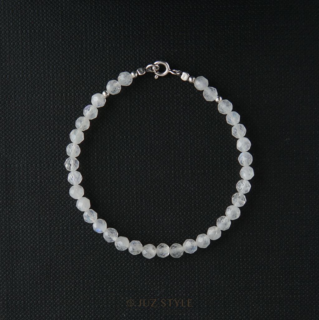  Vòng tay đá Rainbow moonstone 4.3mm 