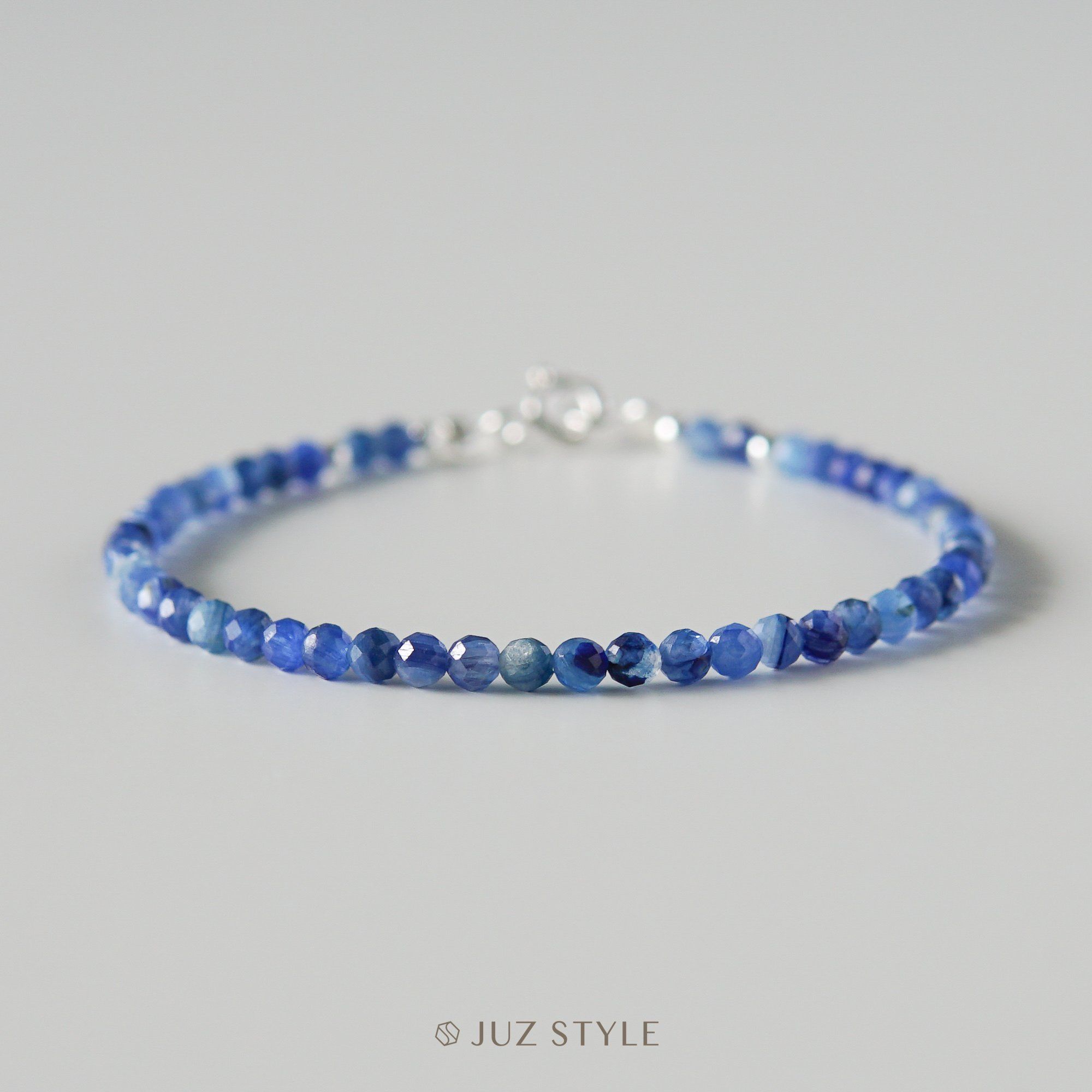  Vòng tay đá Kyanite 3mm 