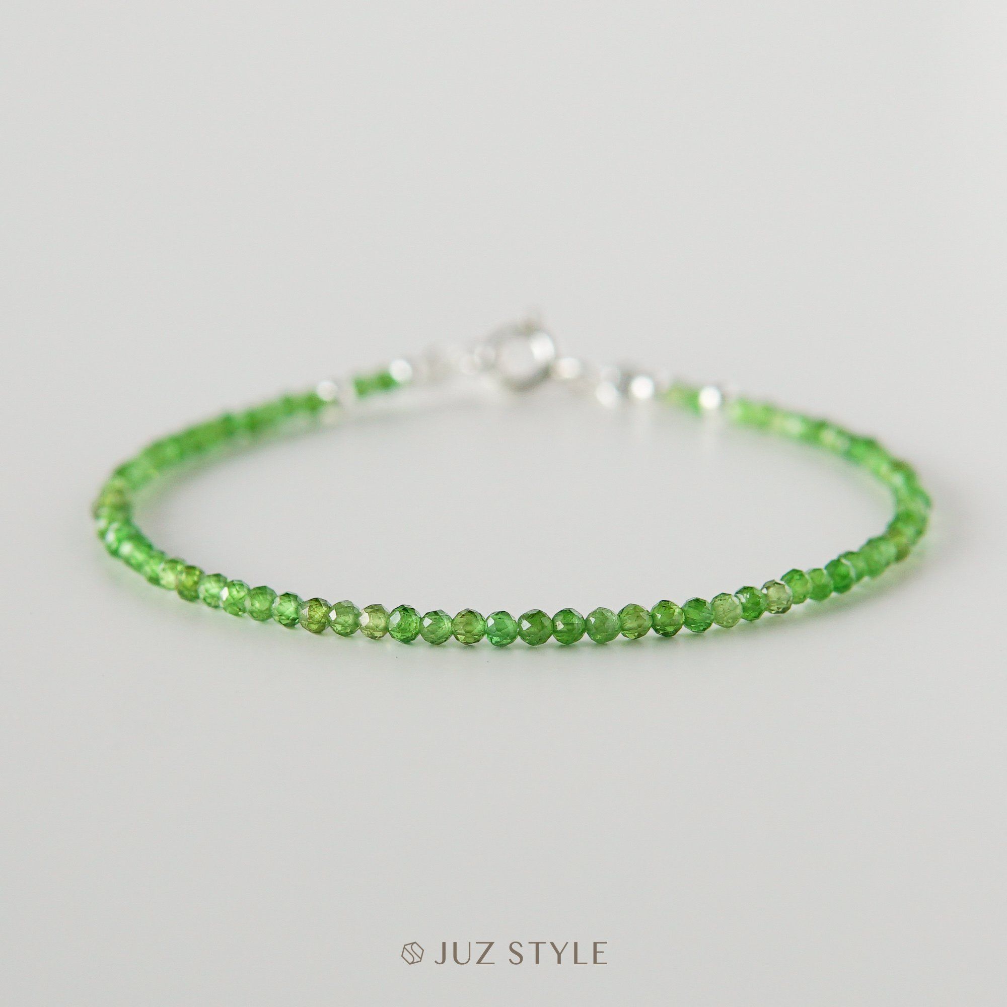  Vòng tay đá Diopside 1.9mm 