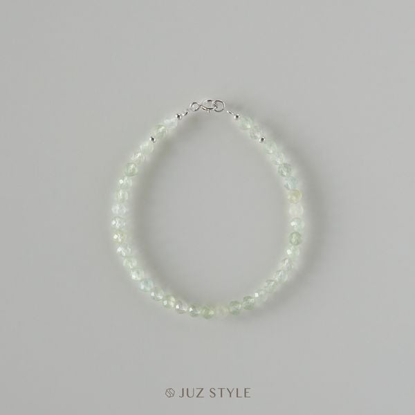  Vòng tay đá Prehnite 4.2mm 