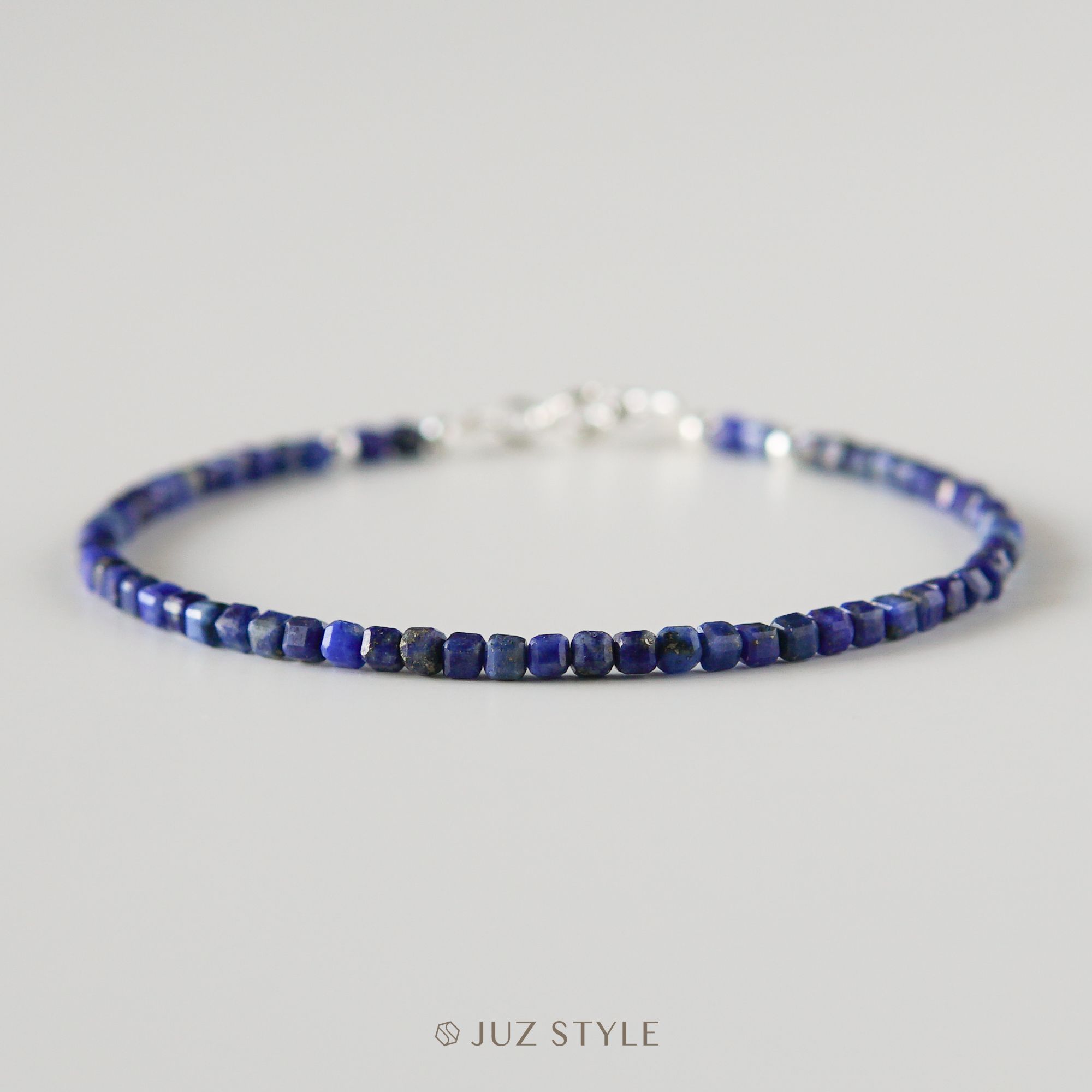  Vòng tay đá Lapis lazuli cube 2.5mm 