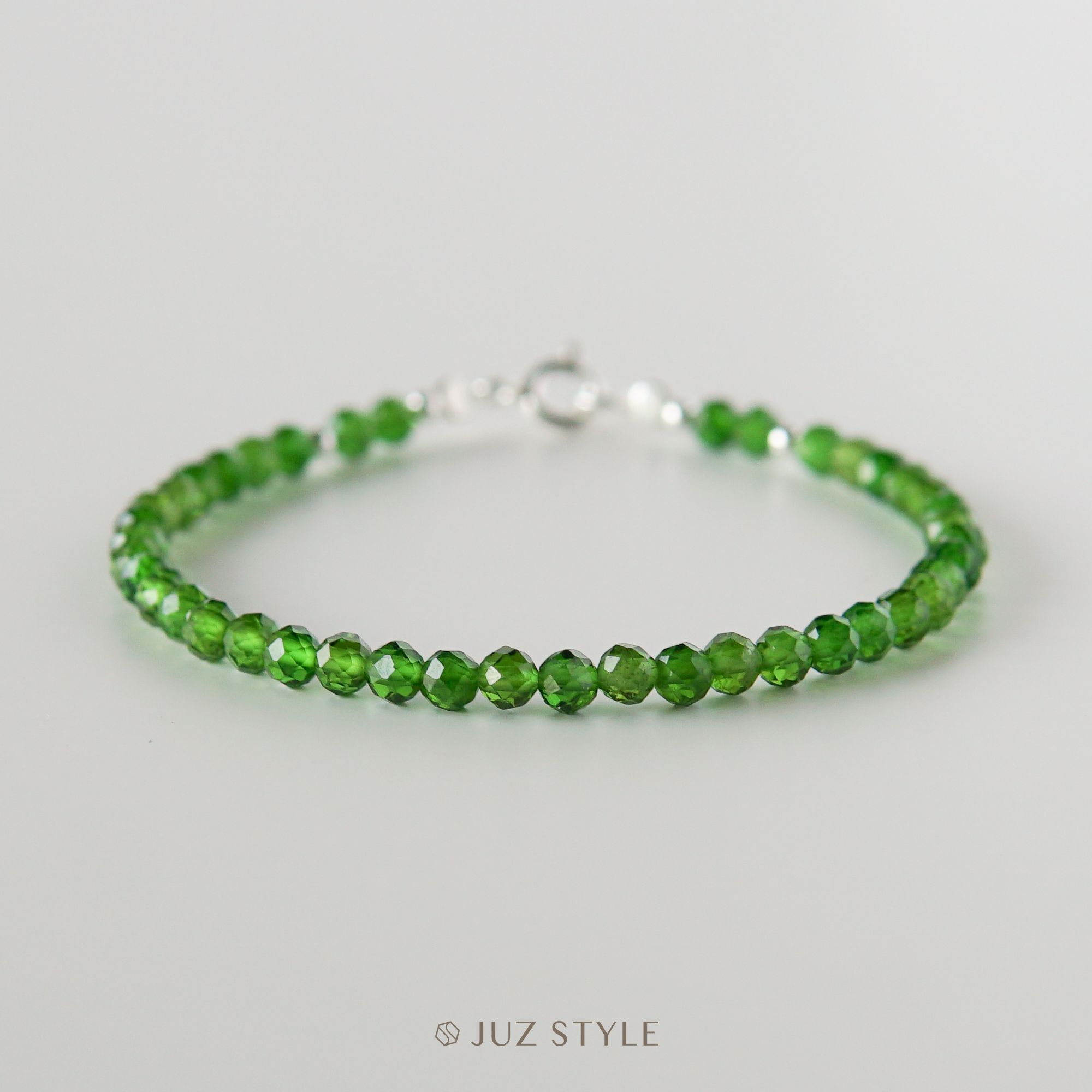  Vòng tay đá Diopside 3.3mm 