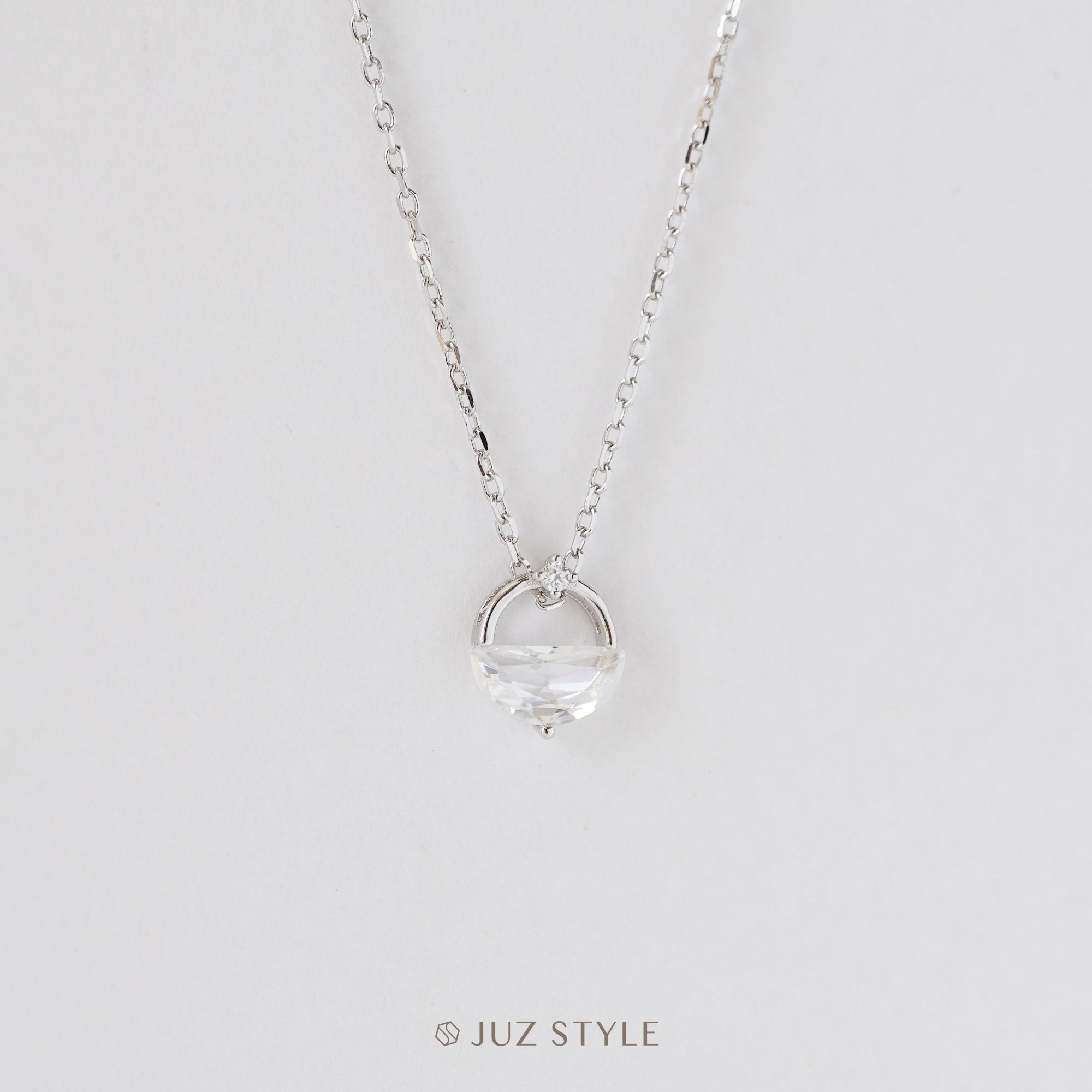  Dây chuyền bạc Half-moon CZ 