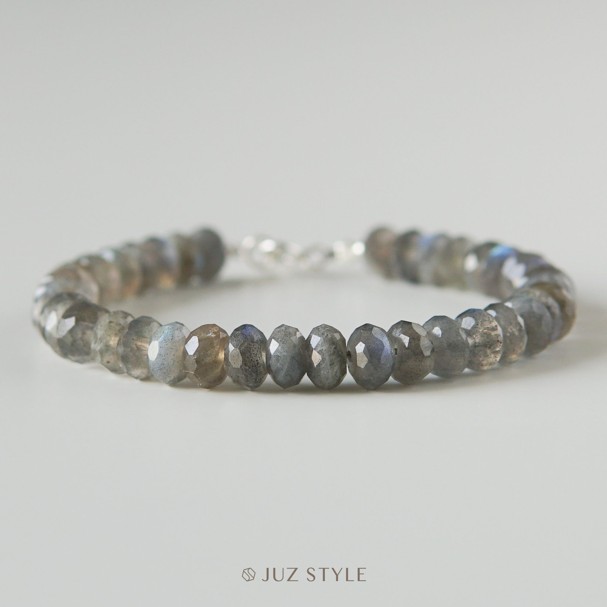  Vòng tay đá Labradorite 7x4mm 