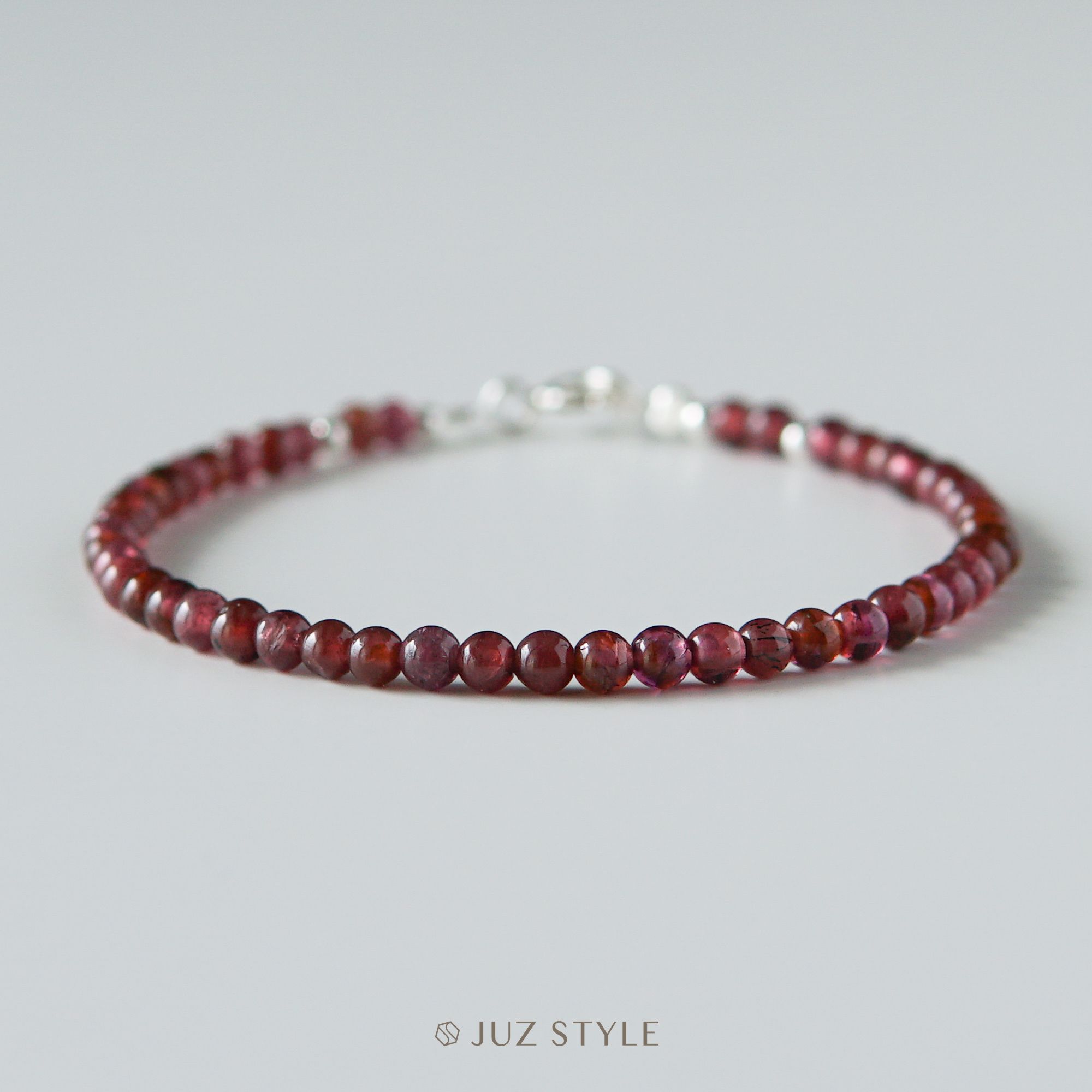  Vòng tay đá Garnet 3mm 