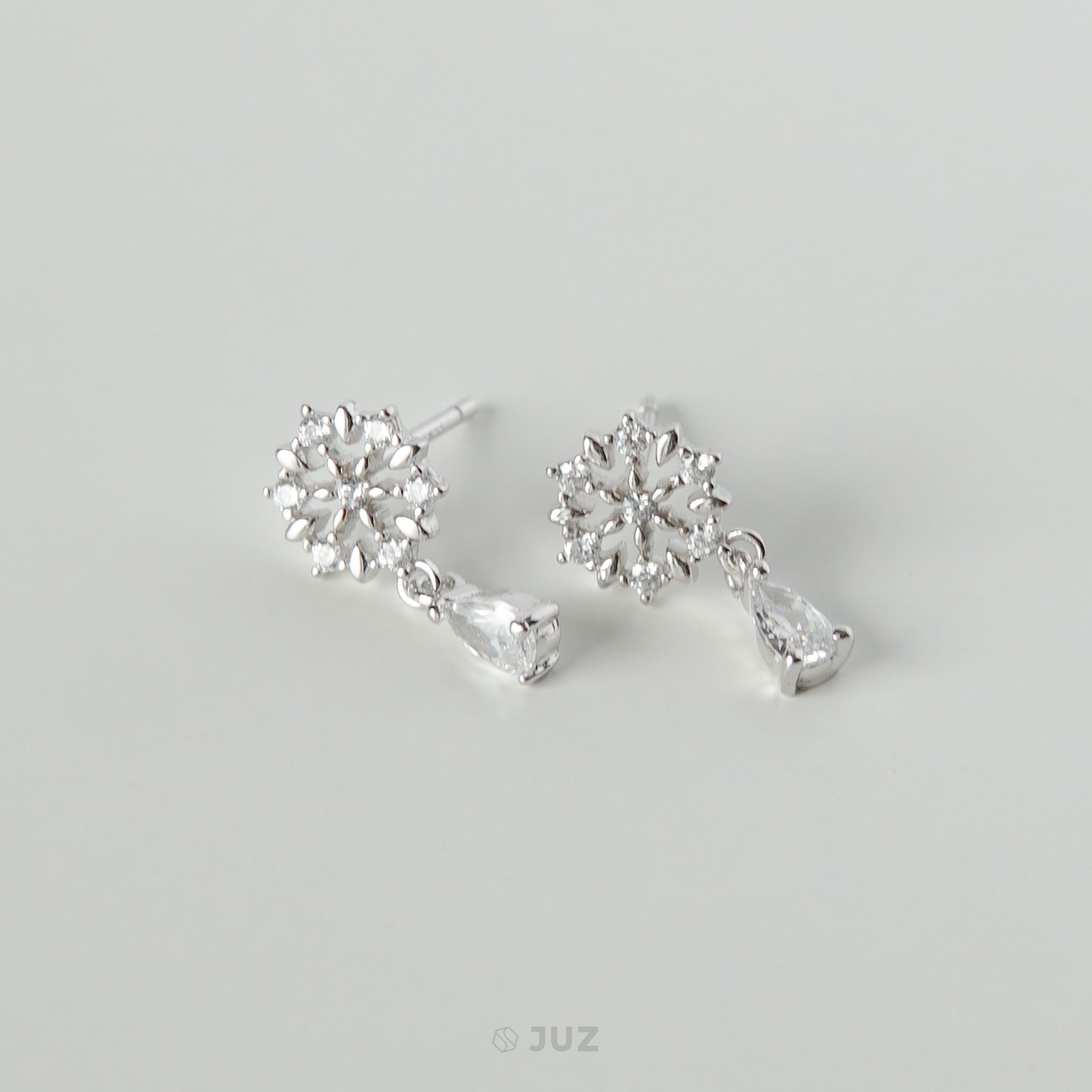  Bông tai bạc Snowflake CZ 