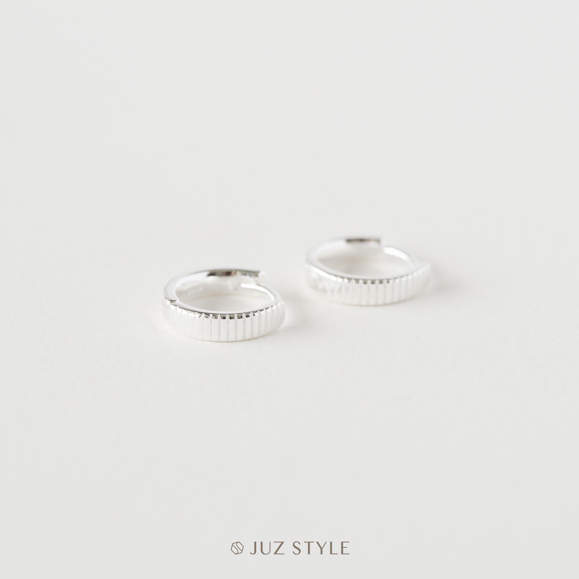  Bông tai bạc hoop lines 