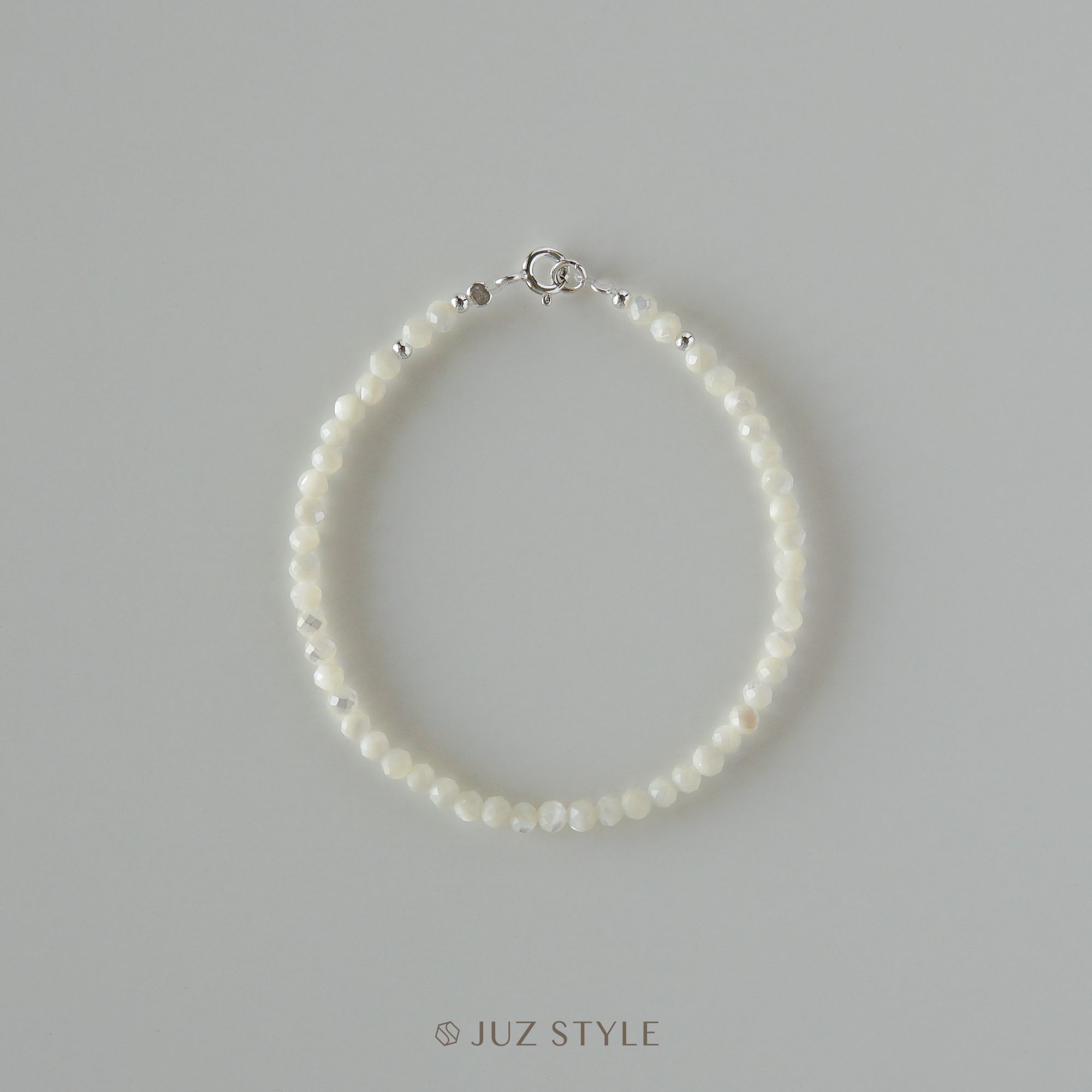  Vòng tay đá vỏ xà cừ 3.3mm 