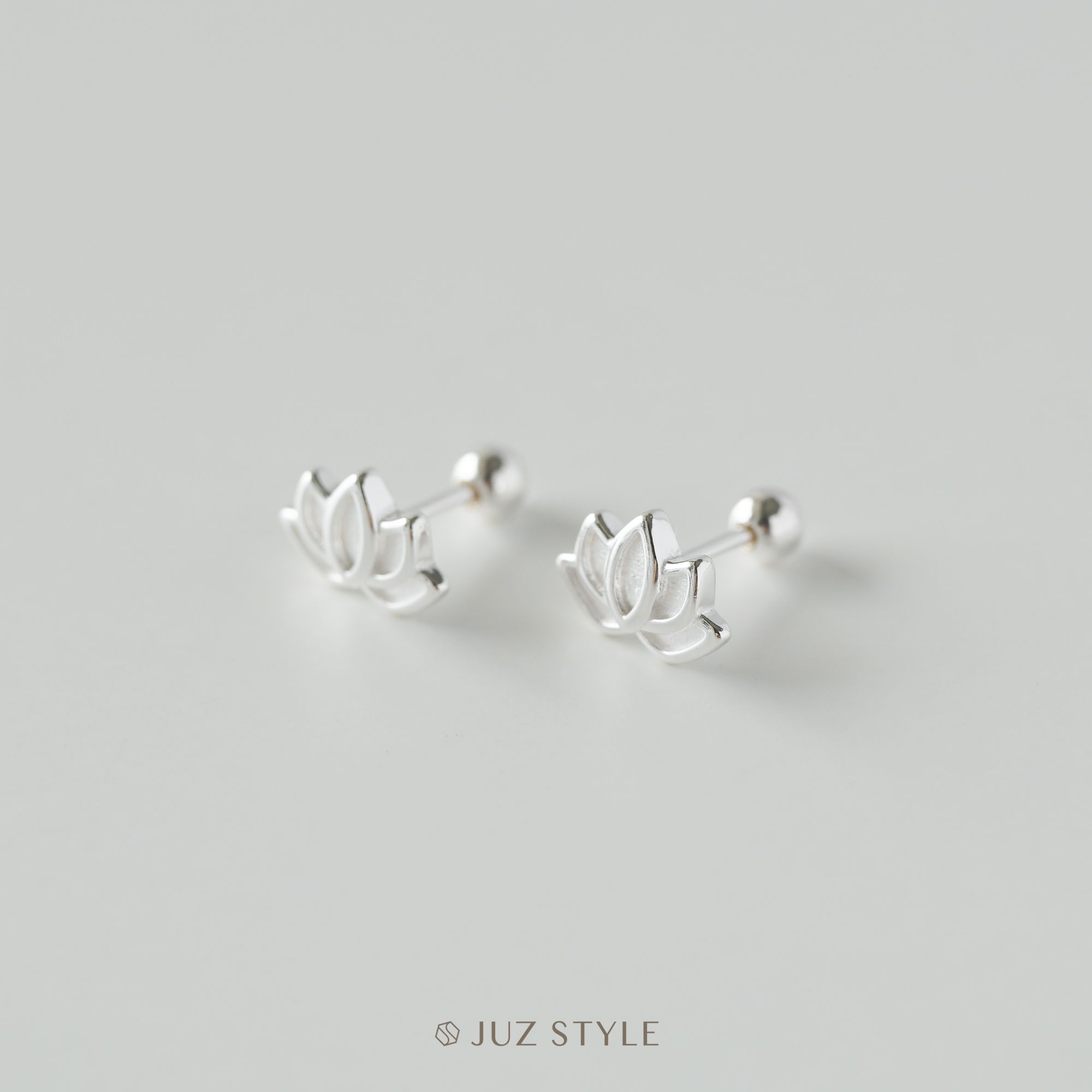  Bông tai bạc Lotus ballstuds 