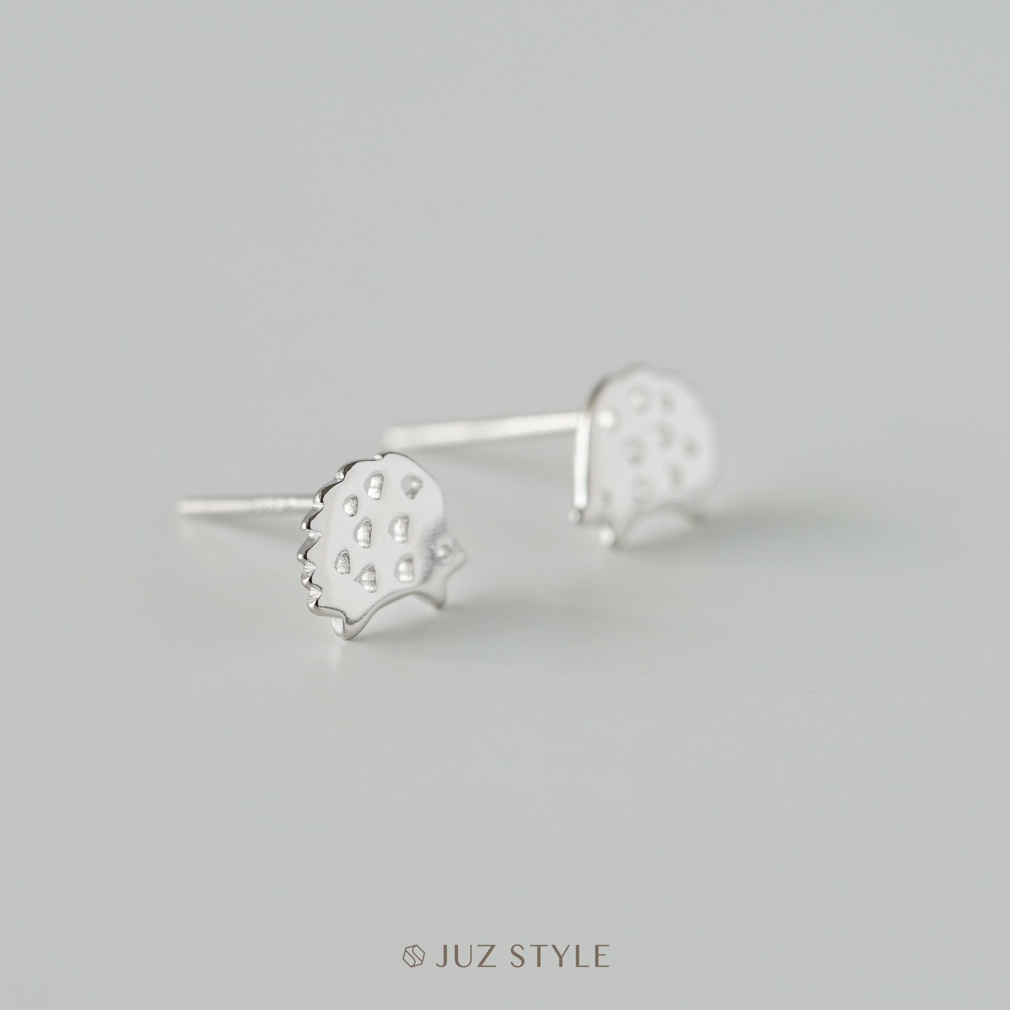  Bông tai bạc Hedgehog 