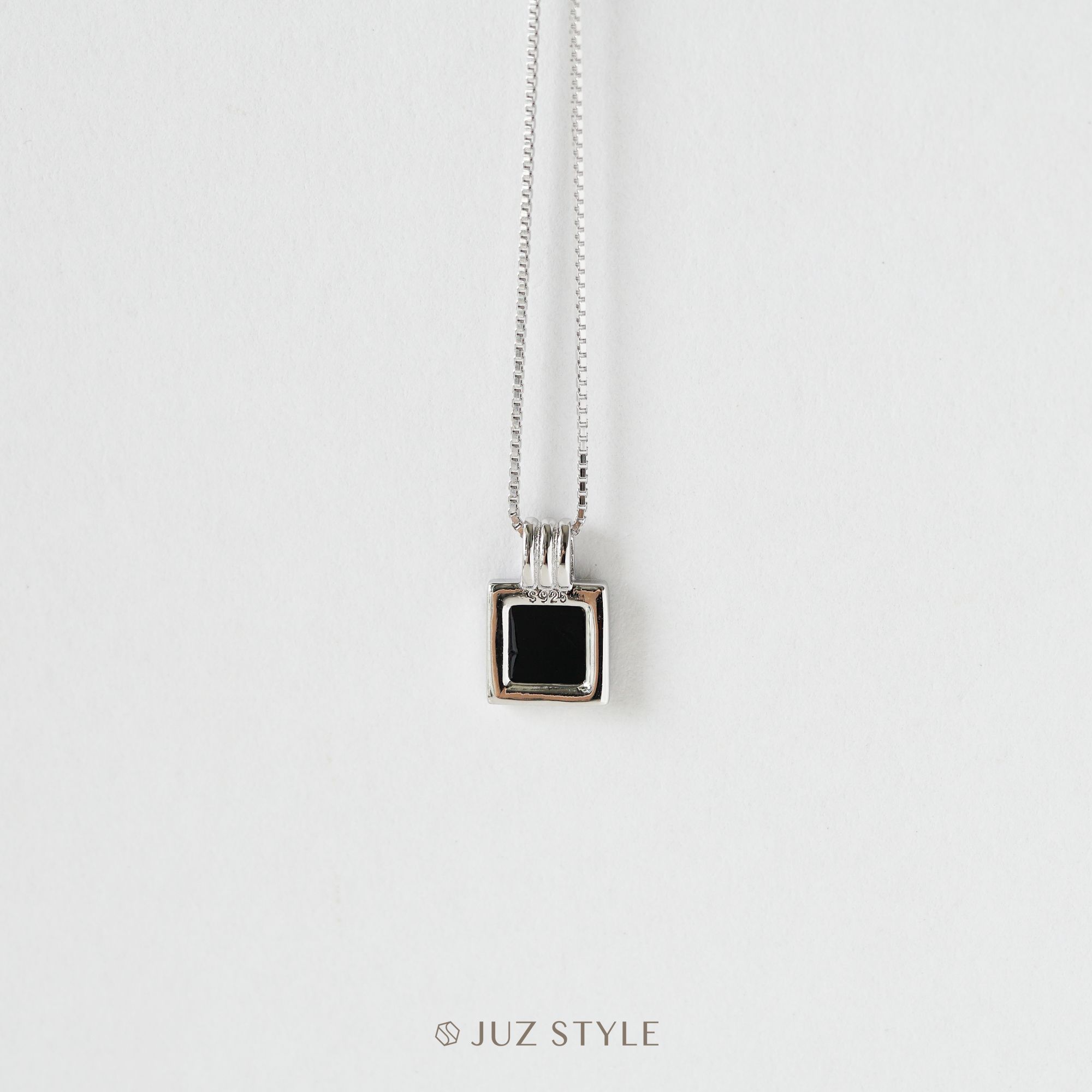  Dây chuyền Black square 