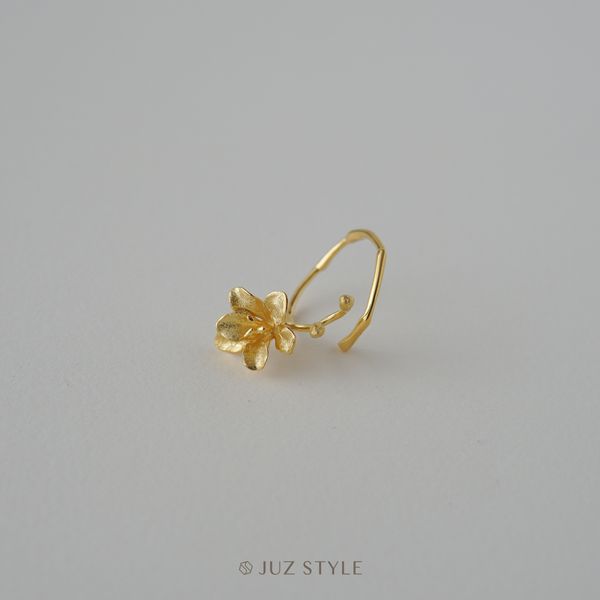  Nhẫn bạc hoa lan Freesia 