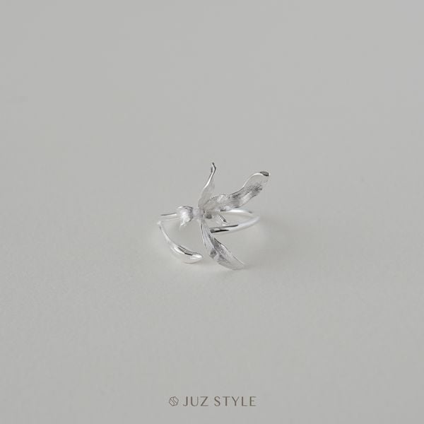  Nhẫn bạc hoa phong lan 