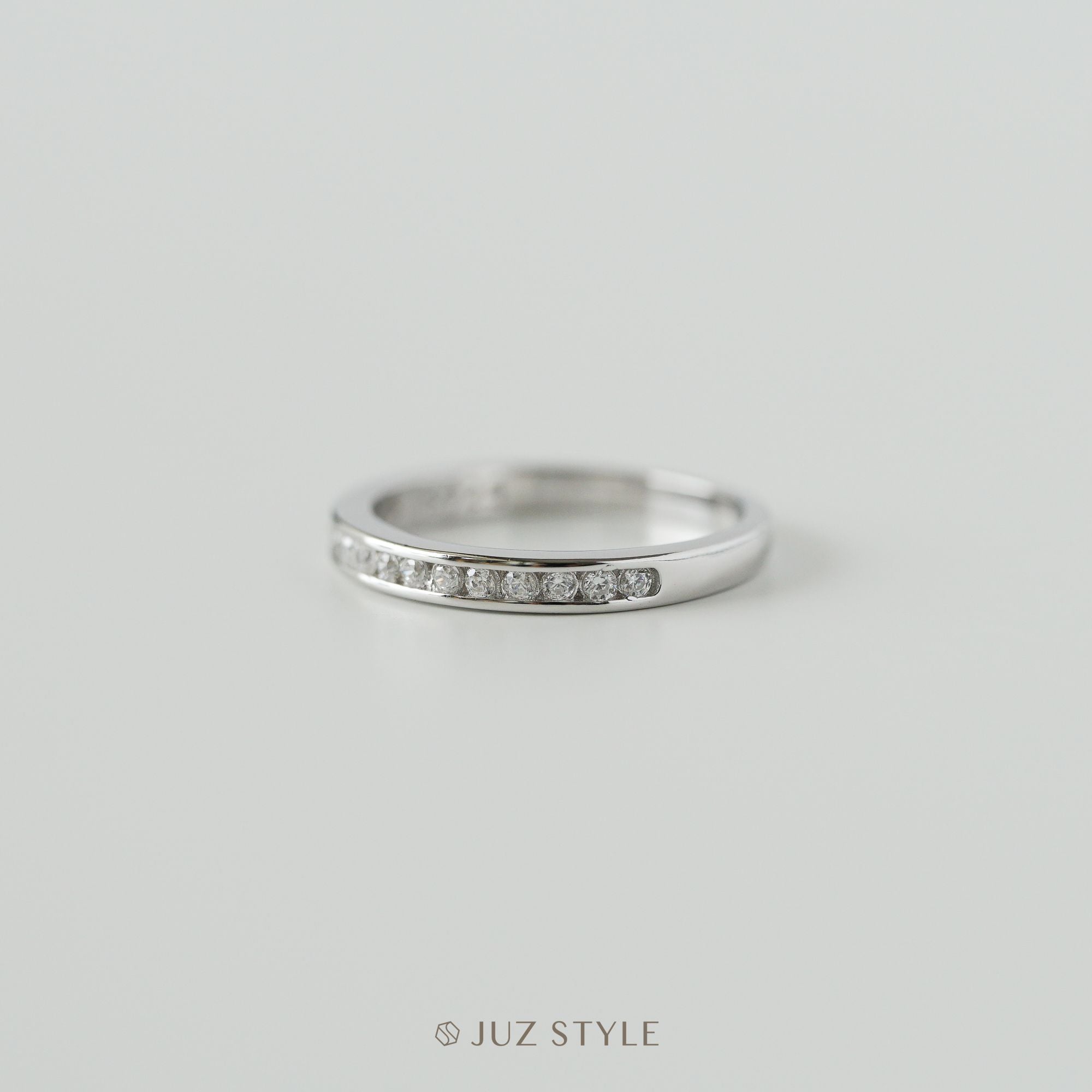  Nhẫn bạc Cz Channel 