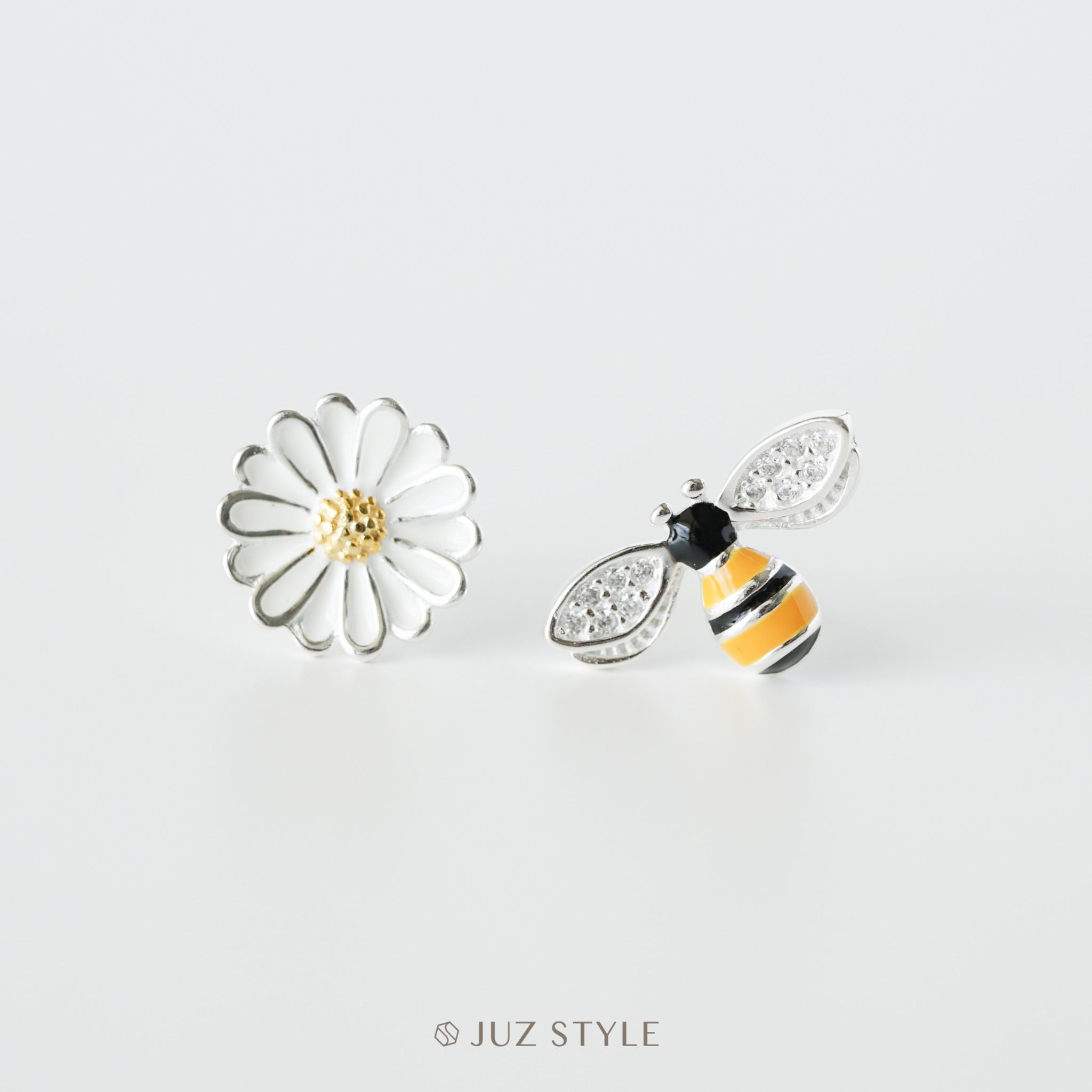  Bông tai bạc Bee with flower 