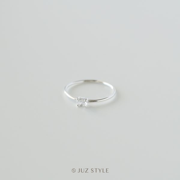  Nhẫn bạc Oval Cz 