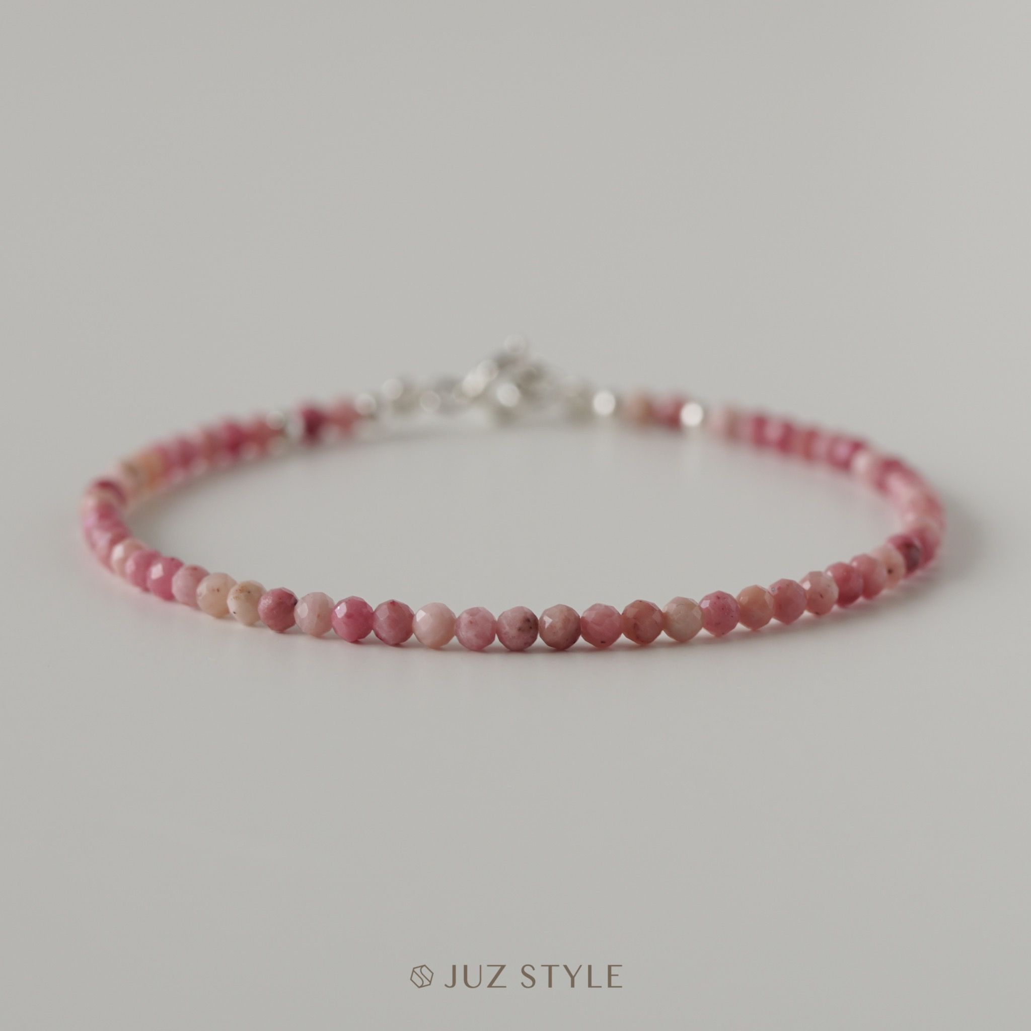  Vòng tay đá Rhodonite (Tường Vi) 2.6mm 