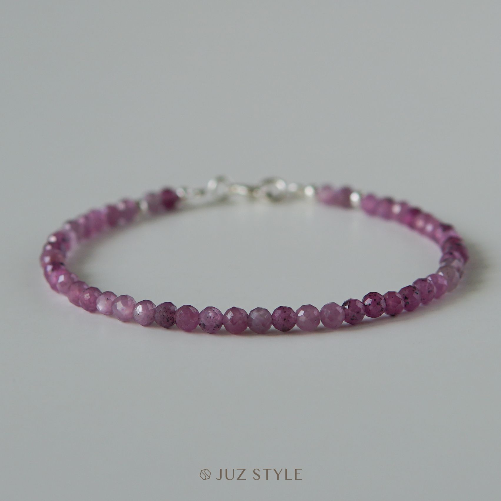  Vòng tay đá Ruby star 3mm 